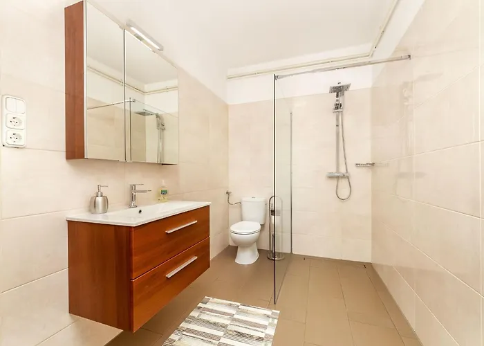 Auf Grossem Gartengrundstueck By Interhome 公寓 切尔塞格托毛伊