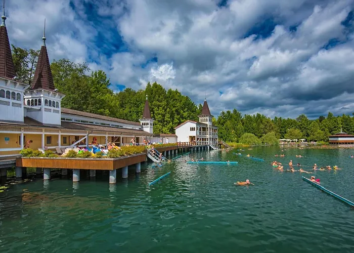 Auf Grossem Gartengrundstueck By Interhome 切尔塞格托毛伊